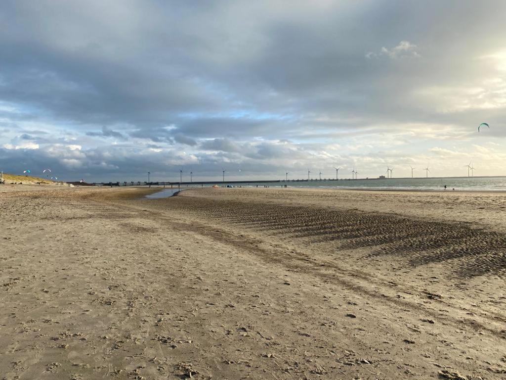 Gezellig Gastenverblijf In Het Centrum Burgh-Haamstede Esterno foto